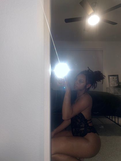 honeycee_11 OnlyFans picture