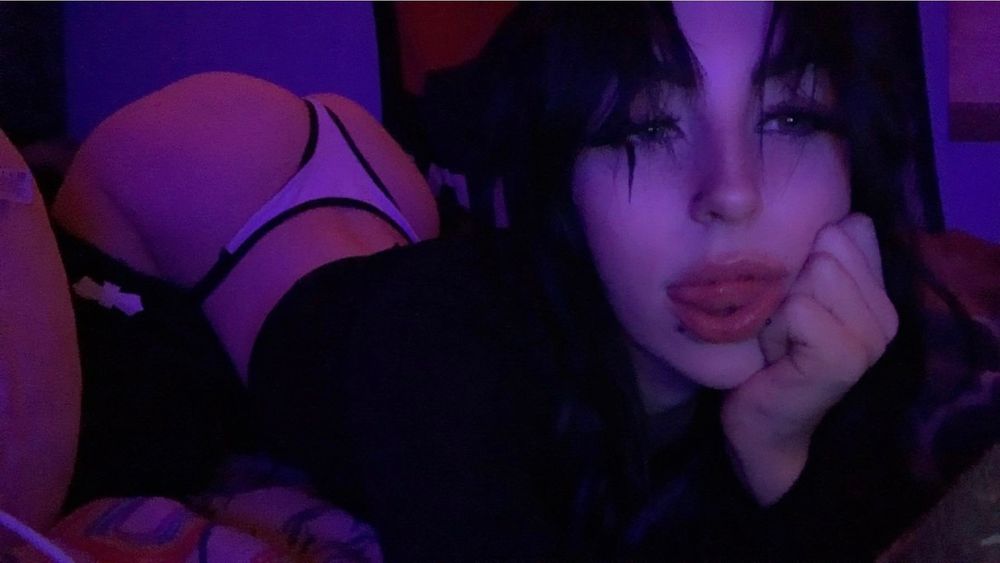 prettypoison333 OnlyFans profile picture