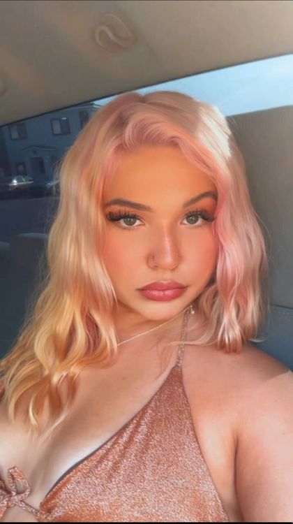 khloenexxxtdoor OnlyFans picture