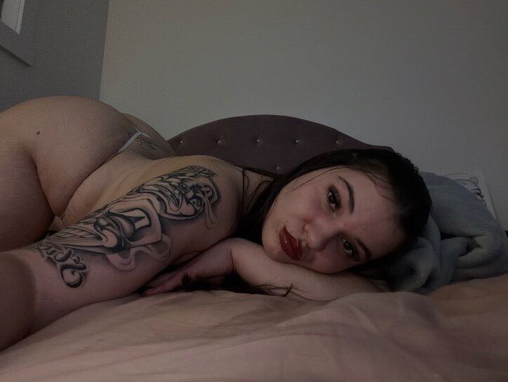 neneda9ine OnlyFans profile picture