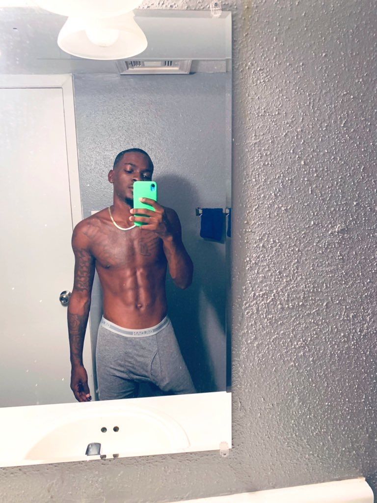 skinnywithdick OnlyFans profile picture
