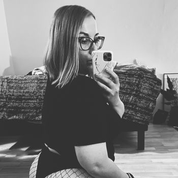 kween-peach OnlyFans - Free Trial - Photos - Socials FansMetrics