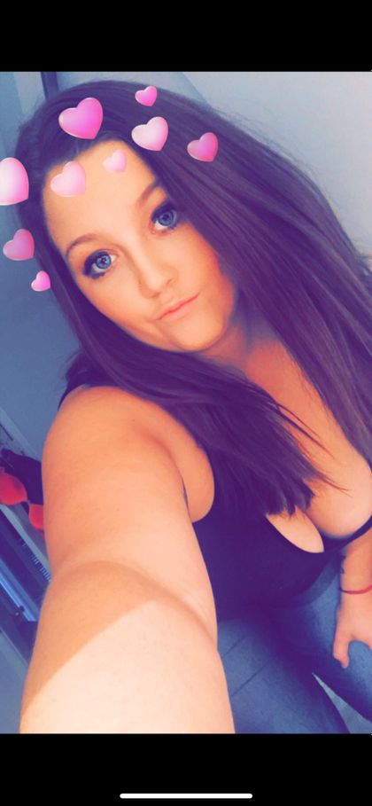 sunbakedbabeandhubz OnlyFans picture