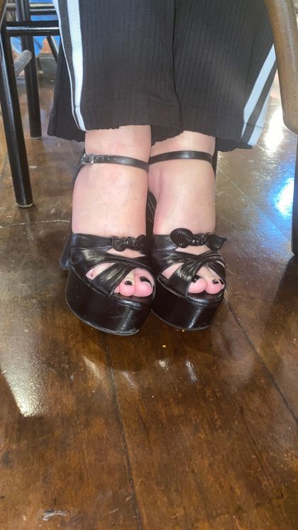 mommyfeetpicz OnlyFans picture