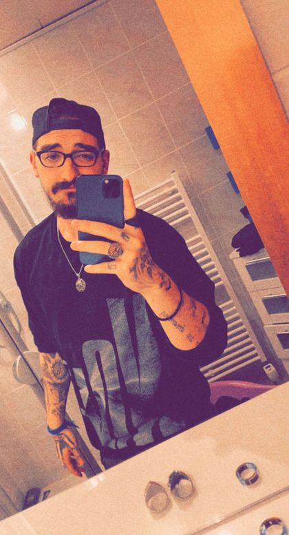 u113780621 OnlyFans picture