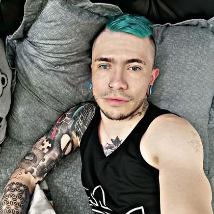 u100393829 OnlyFans picture