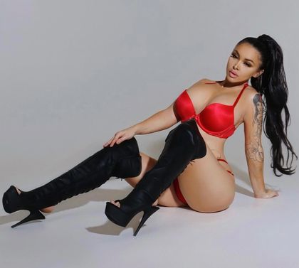 thekimcashian OnlyFans picture