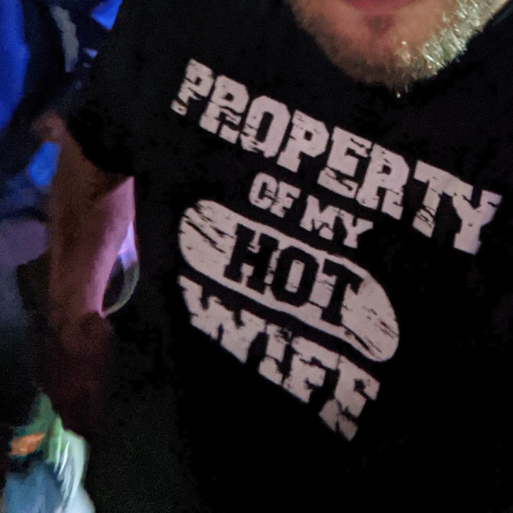 notyouraveragesimp42 OnlyFans profile picture
