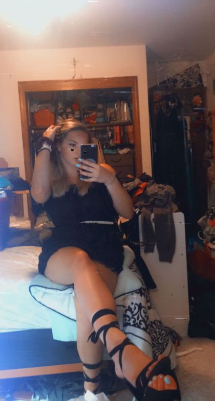 krista.g OnlyFans picture