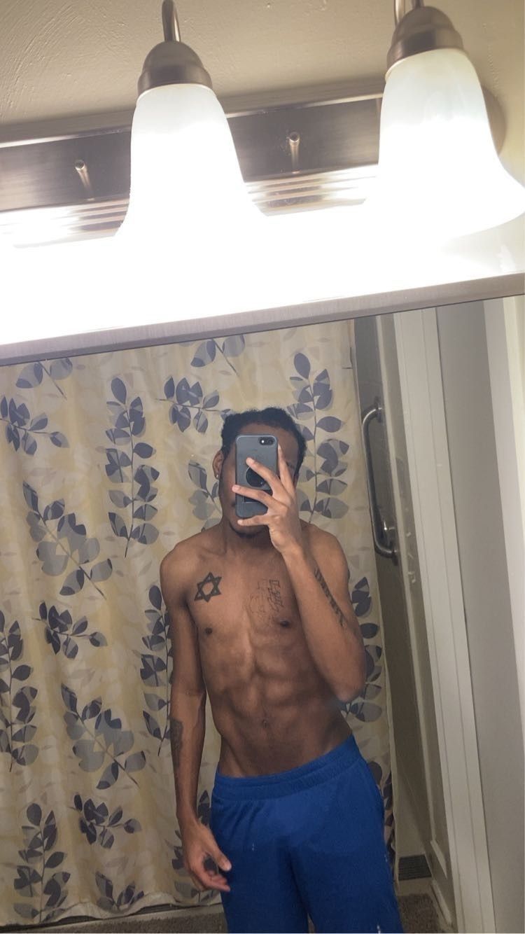 errbxdyhatesrxb OnlyFans profile picture