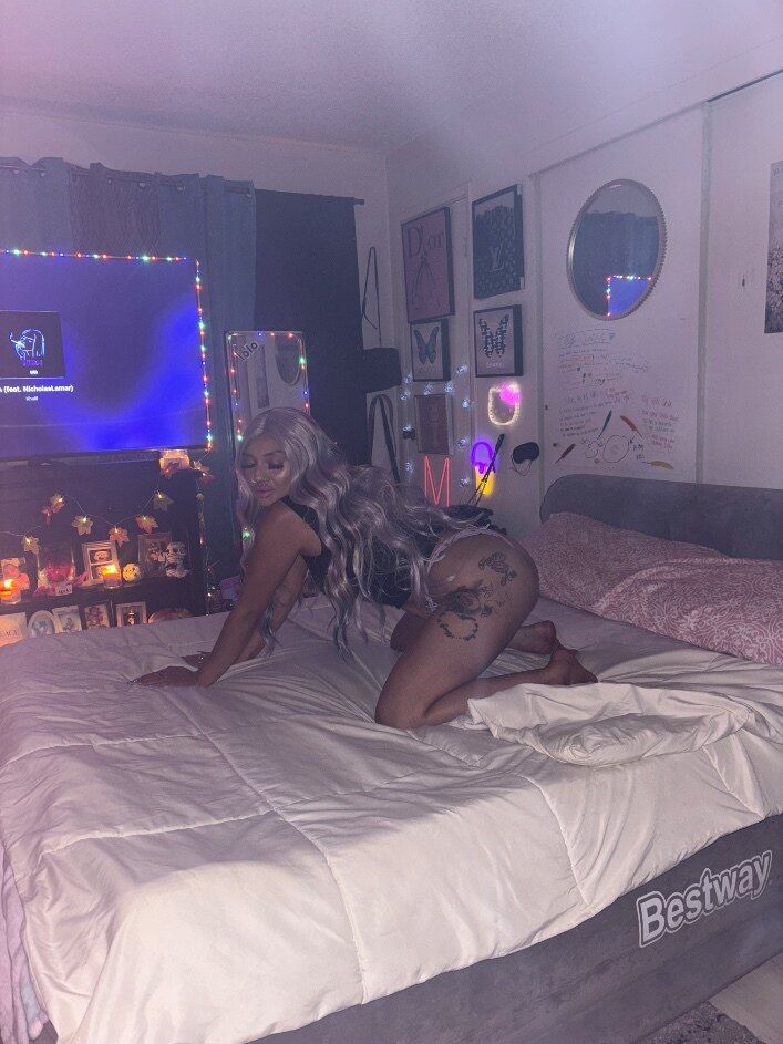lovelylilianna OnlyFans profile picture