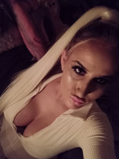 danidollz OnlyFans picture