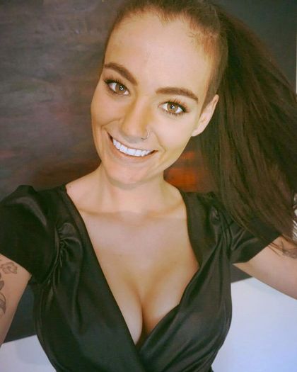 thebipolarbarbie OnlyFans picture