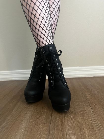 bustacurve OnlyFans picture