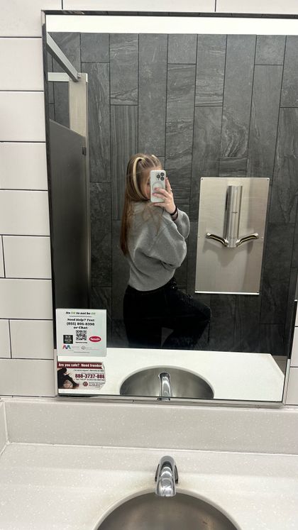 athenacollins22 OnlyFans picture