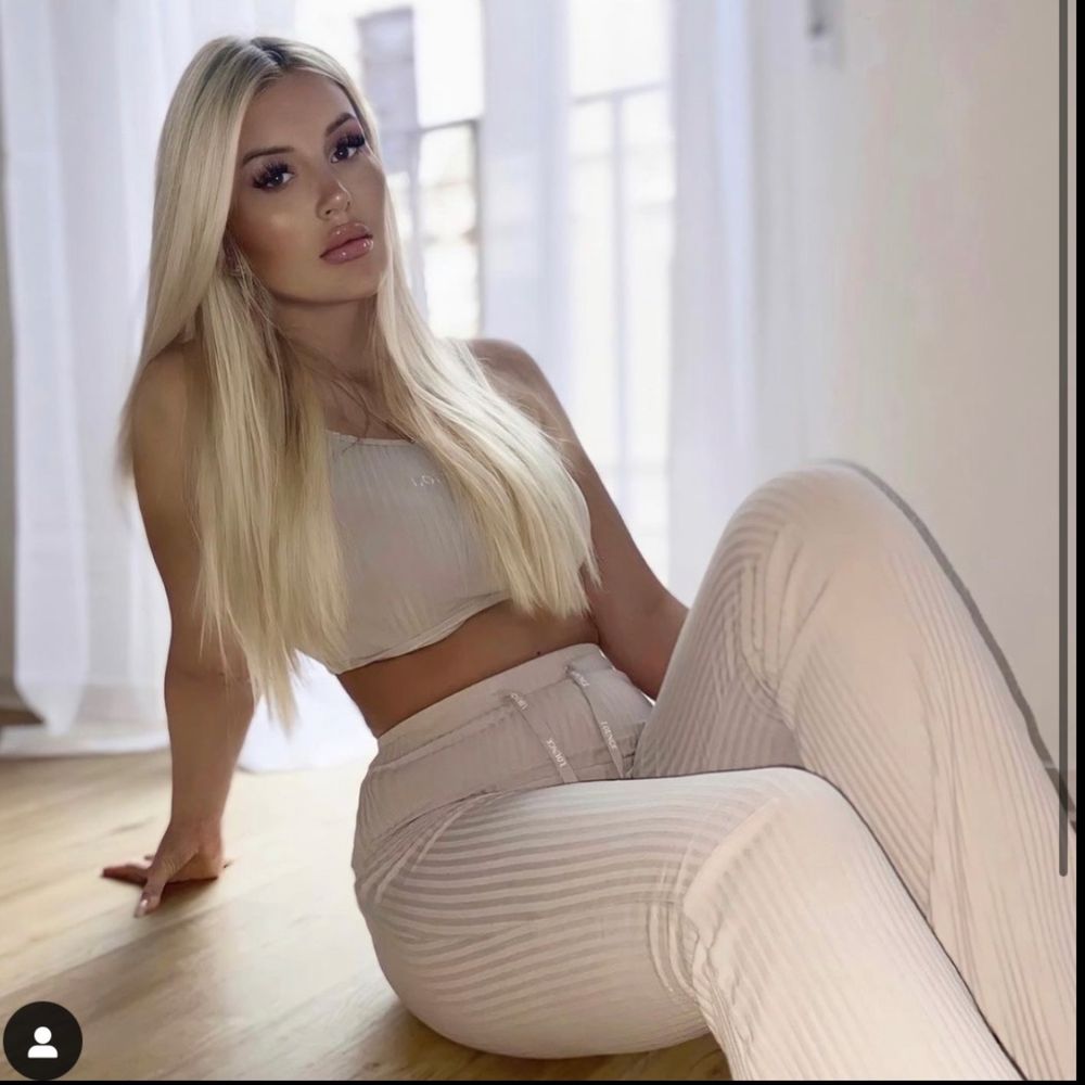 capriana OnlyFans profile picture