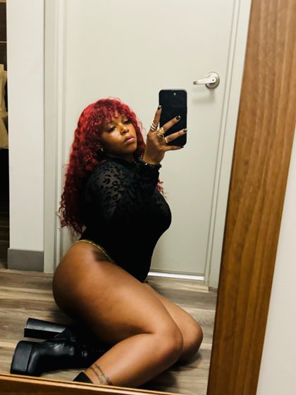 vybethevixen OnlyFans picture