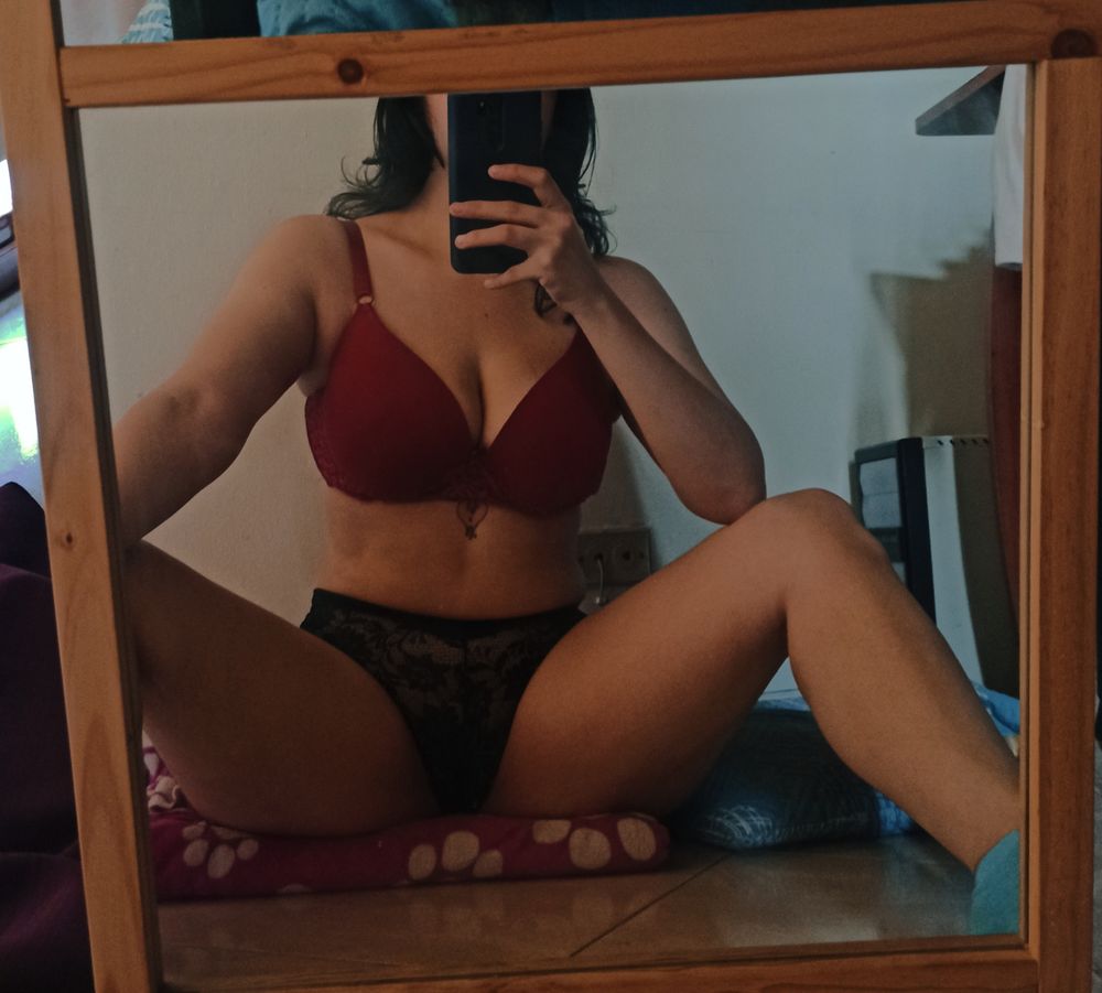 zhara12 OnlyFans profile picture