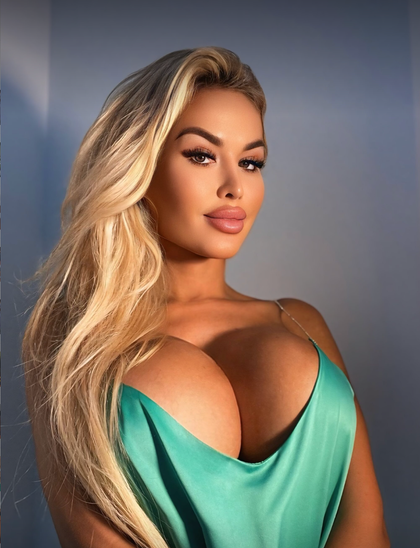 busty_barbie OnlyFans picture
