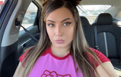 lonelyxbunnyx OnlyFans picture