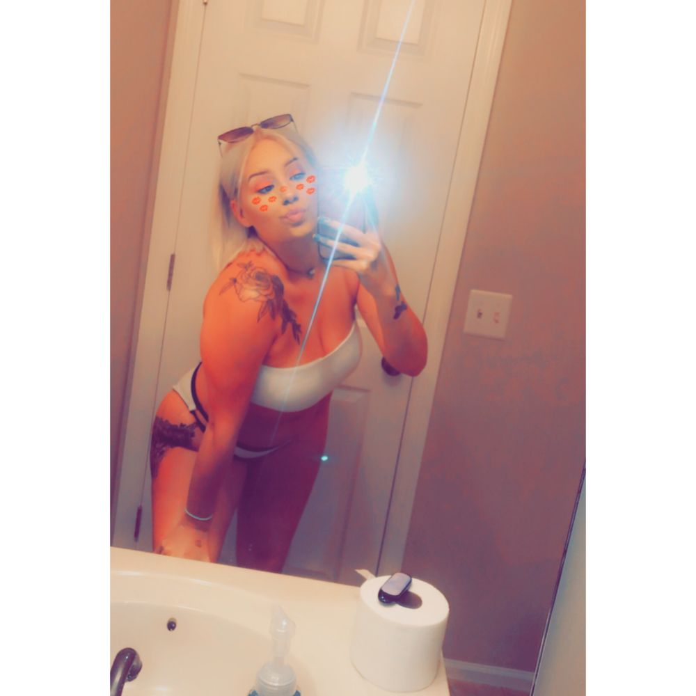 fr4nch3sc44 OnlyFans profile picture