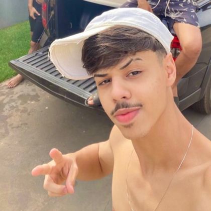eiiruam OnlyFans picture