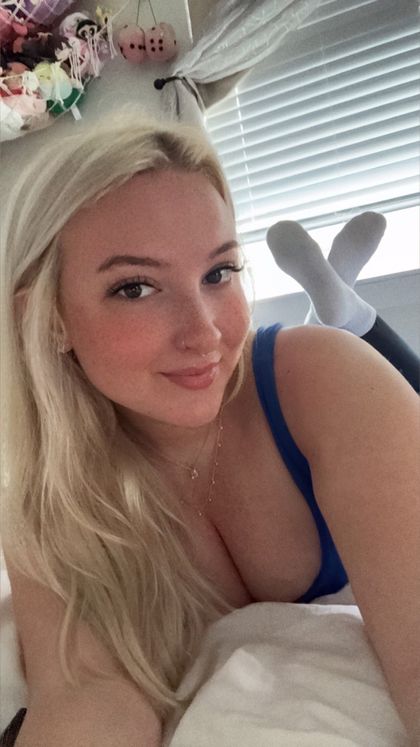 chloe.footsie OnlyFans picture