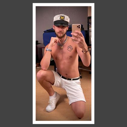 mikiespikiewolf OnlyFans picture
