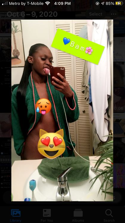 hoodrichbarbiebam OnlyFans picture