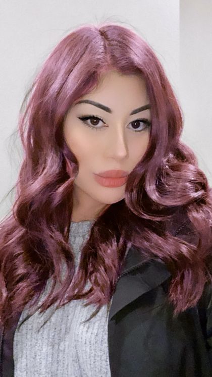 https.officehoe OnlyFans picture