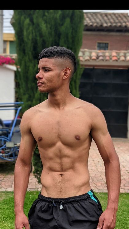 andrestorres12 OnlyFans picture