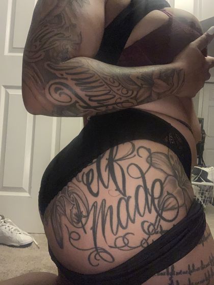 pie4two OnlyFans picture
