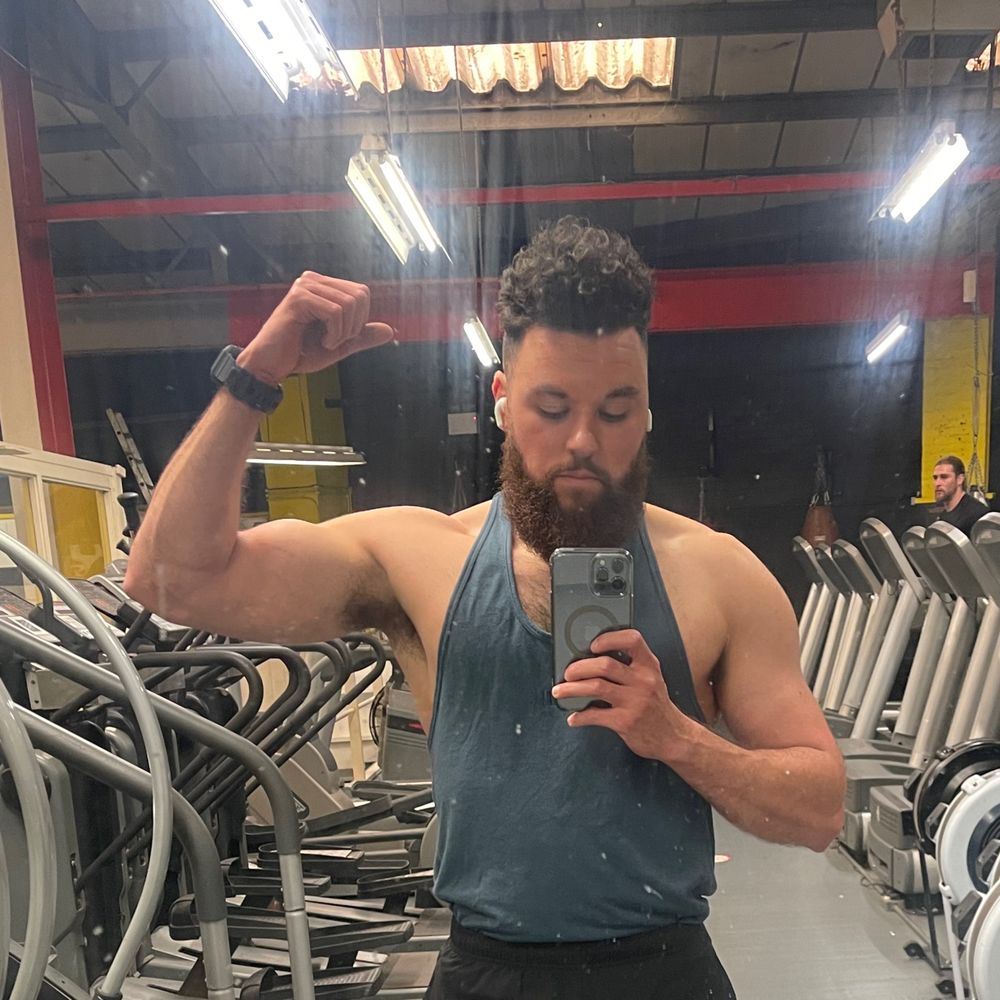 r_hungfree OnlyFans profile picture