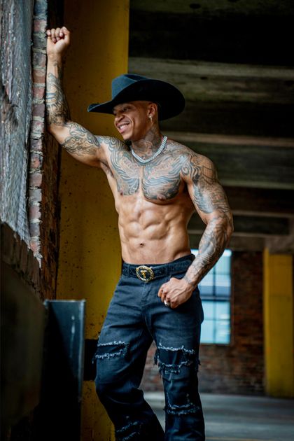 valentinotheentertainer OnlyFans picture