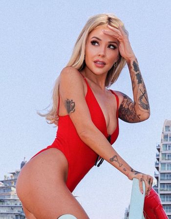 Sindy Day (Harley Quinn Double)