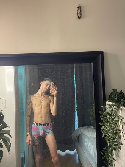 dylanndwyerr OnlyFans picture