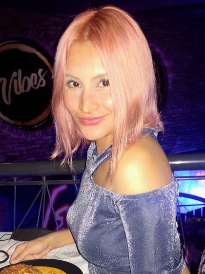 yeniwoman OnlyFans picture