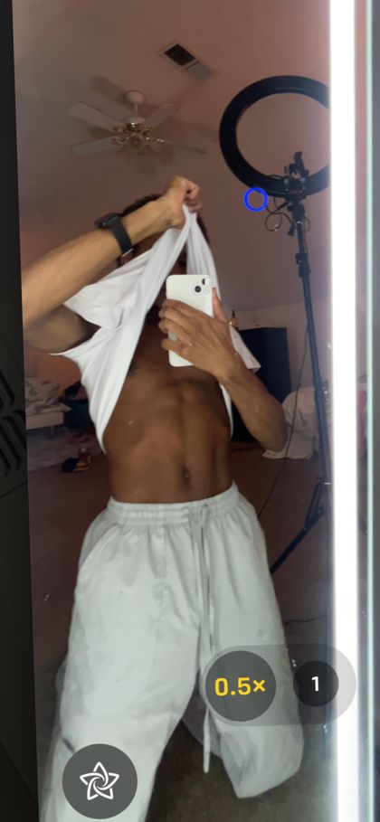 denzee OnlyFans picture