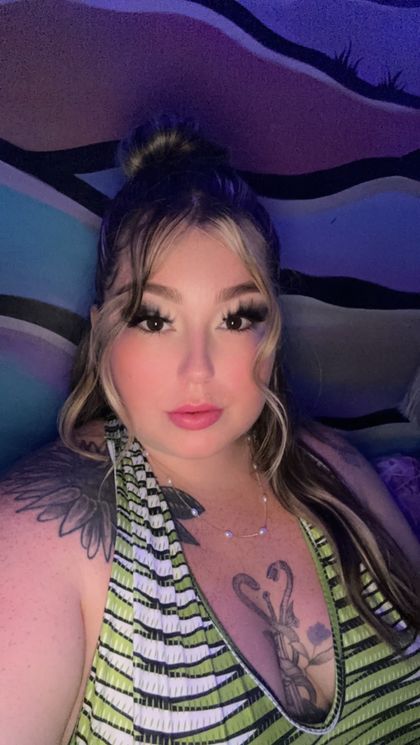 anythingudesiree OnlyFans picture