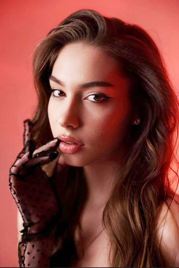 Adelle Rose