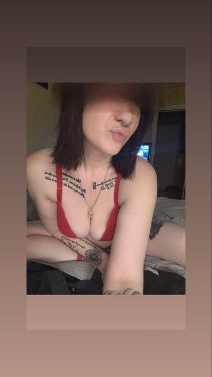 clovergirl524 OnlyFans picture