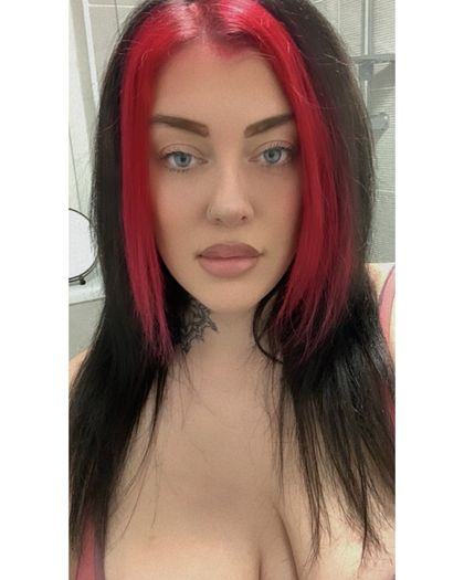 ch3rryvix3n OnlyFans picture