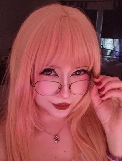 gothgirllinie OnlyFans picture