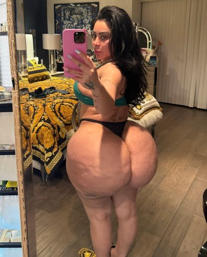 persiasbaddest OnlyFans picture