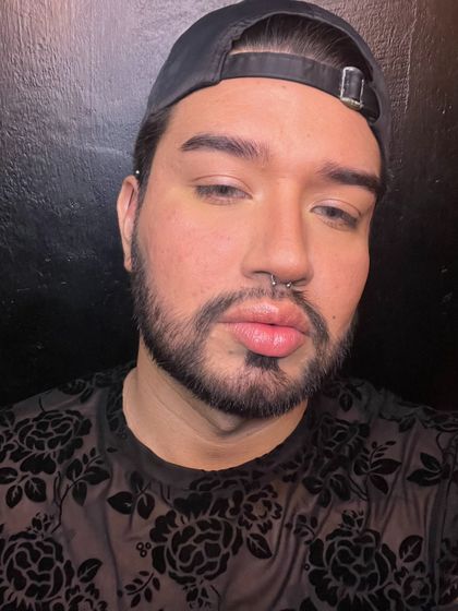 alexcazarez OnlyFans picture