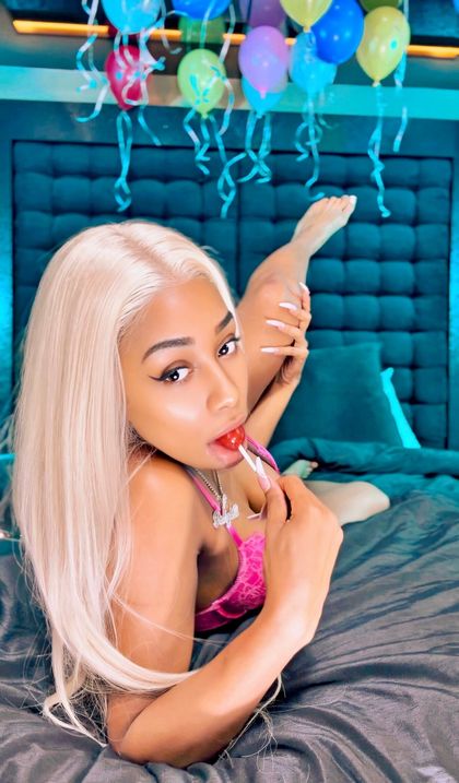 pinkydollnpc OnlyFans picture