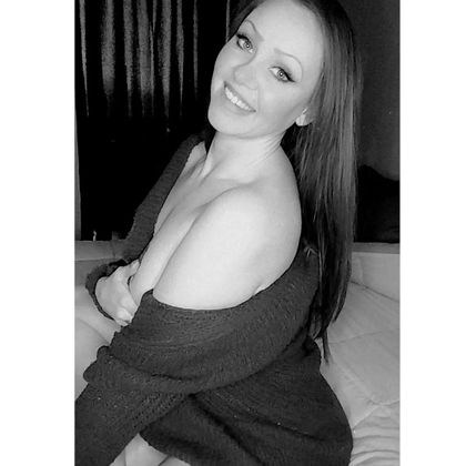 essencerainxo OnlyFans picture