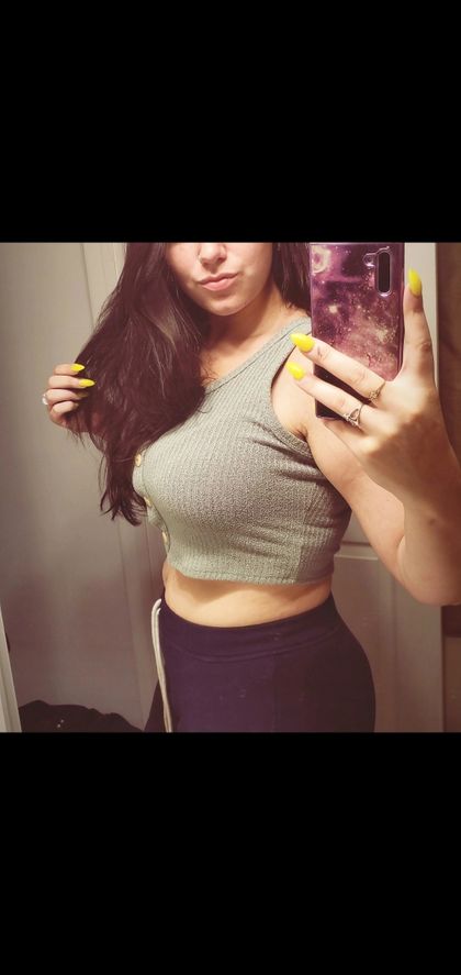 moms_milk OnlyFans picture