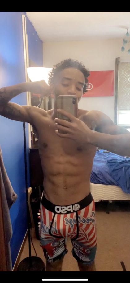 realrenz OnlyFans picture