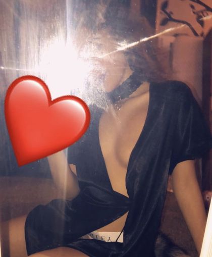 lovelycx OnlyFans picture